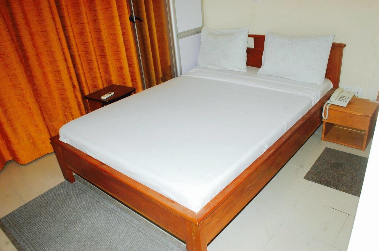 Hotels Residences Easy Котону Екстер'єр фото