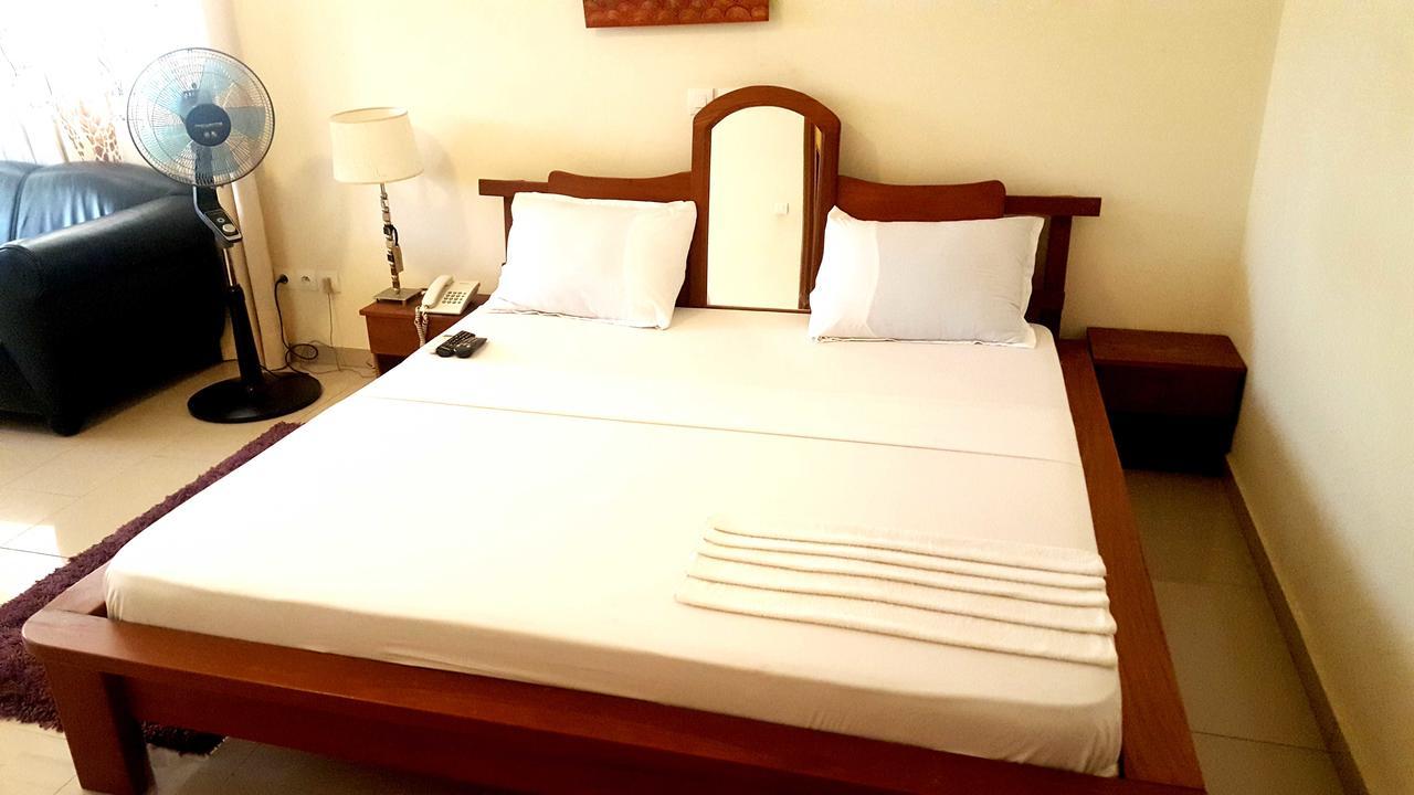 Hotels Residences Easy Котону Екстер'єр фото
